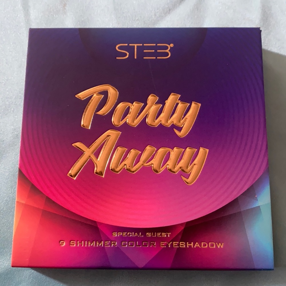 STEB party away shimmer eyeshadow